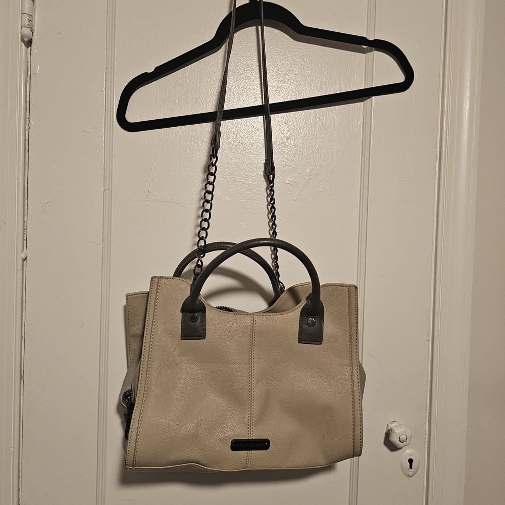 Steve Madden Beige Shoulder Bag with Black Details